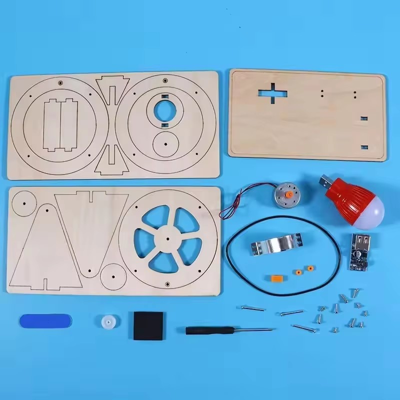 مجموعة أدوات علمية خشبية لتجار - مراجعة Renewable Energy Demonstration Kit وسعره