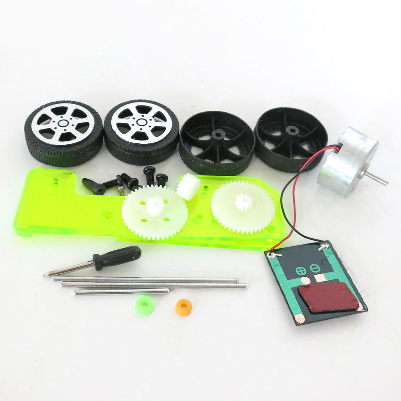 سيارة تعمل بالطاقة الشمسية للأ - مراجعة Renewable Energy Demonstration Kit وسعره