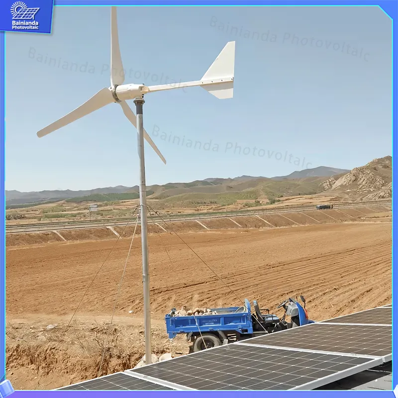 مجموعة توربينات الرياح العمودي - مراجعة Wind Solar Hybrid Kit وسعره
